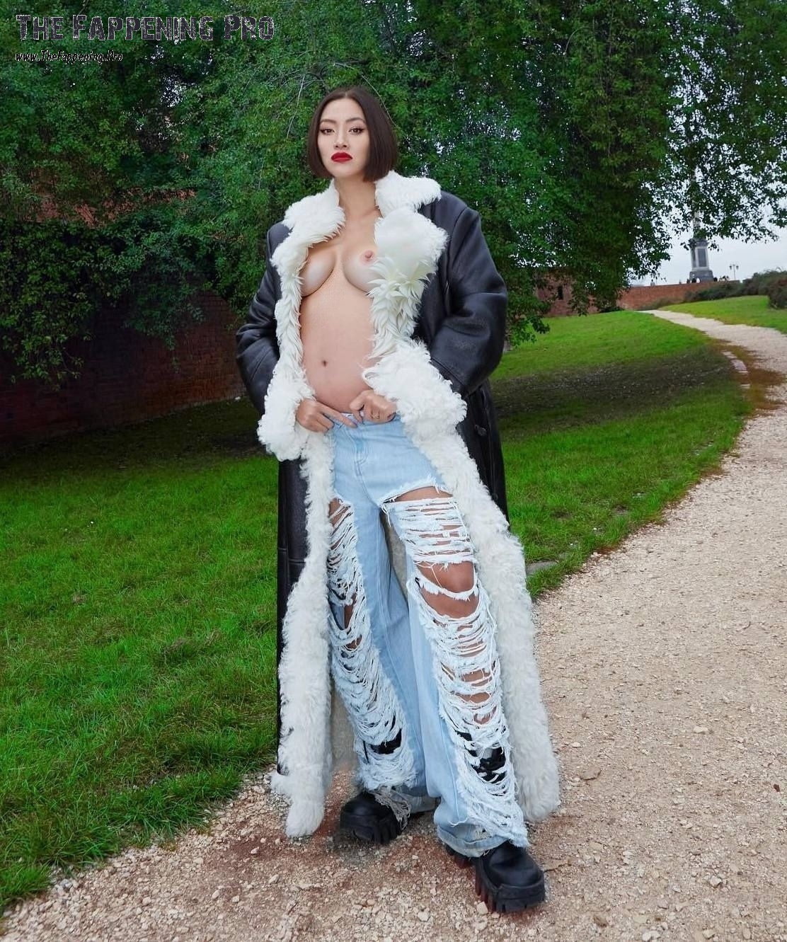tiffany-hsu-nude-thefappening-cfd-2-1 Tiffany Hsu Nude Pregnant