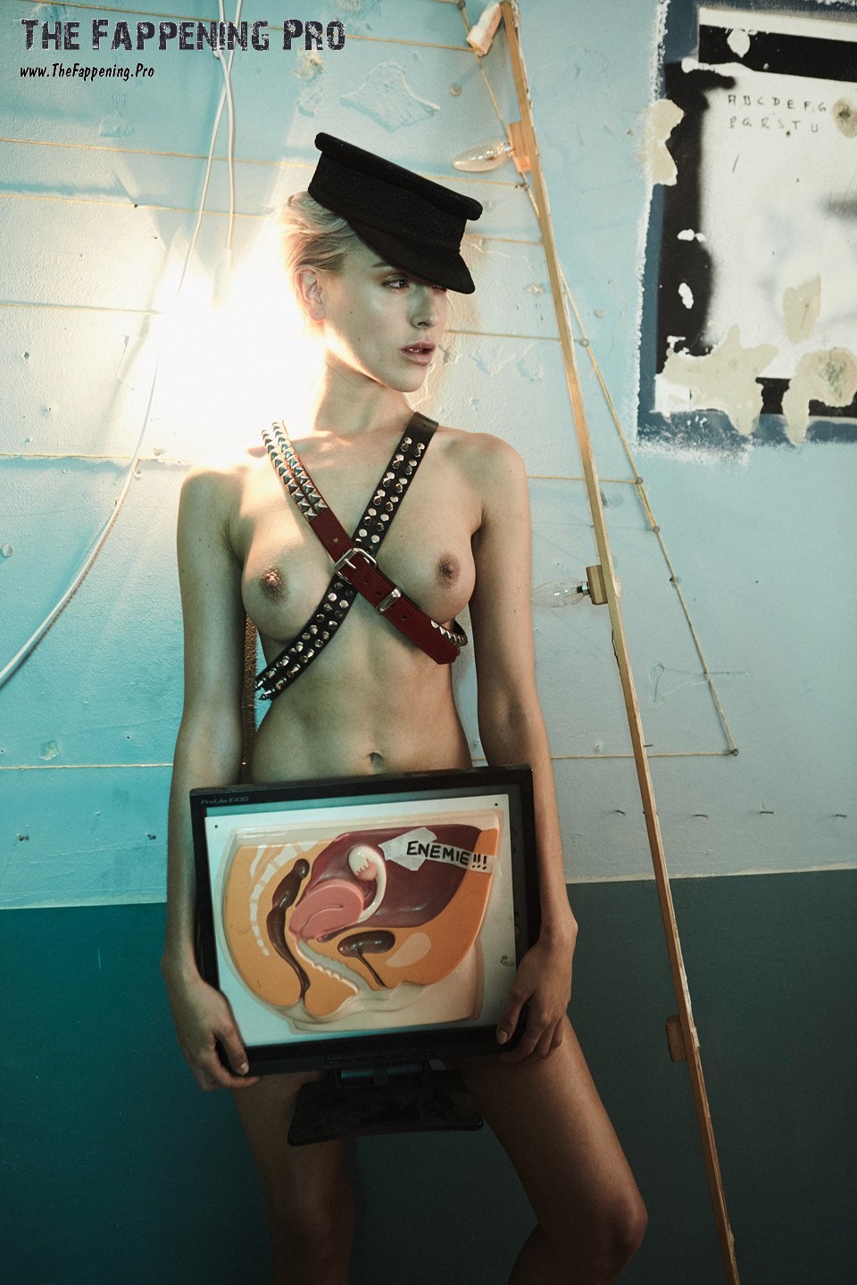 tiffany-winteler-nude-thefappening-cfd-10-1 Tiffany Winteler Skinny Nude Model