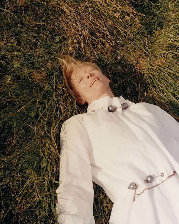 tilda-swinton-nude-sexy-30 tilda-swinton-nude-sexy-30
