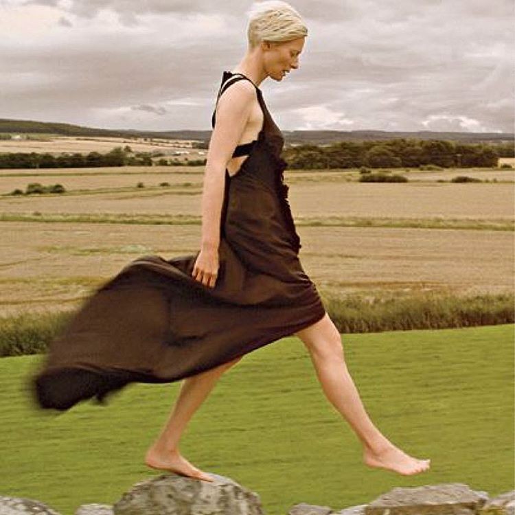tilda-swinton-nude-sexy-35 tilda-swinton-nude-sexy-35