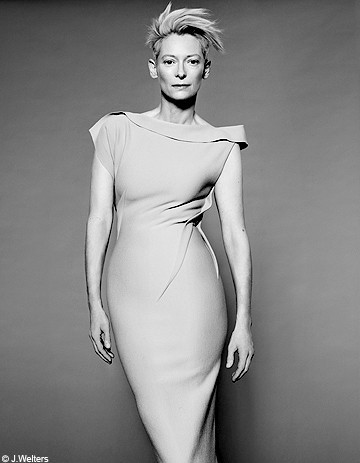 tilda-swinton-nude-sexy-39 tilda-swinton-nude-sexy-39