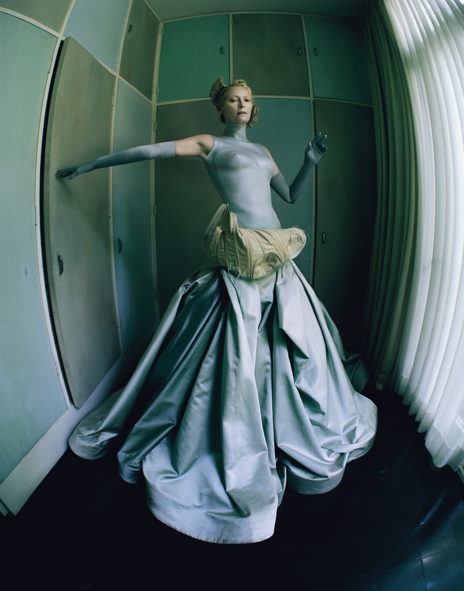 tilda-swinton-nude-sexy-78 tilda-swinton-nude-sexy-78