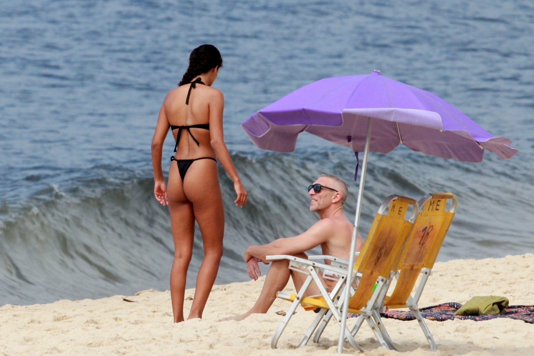 tina-kunakey-by-paparazzi-thefappening-cfd-4 Tina Kunakey Ass