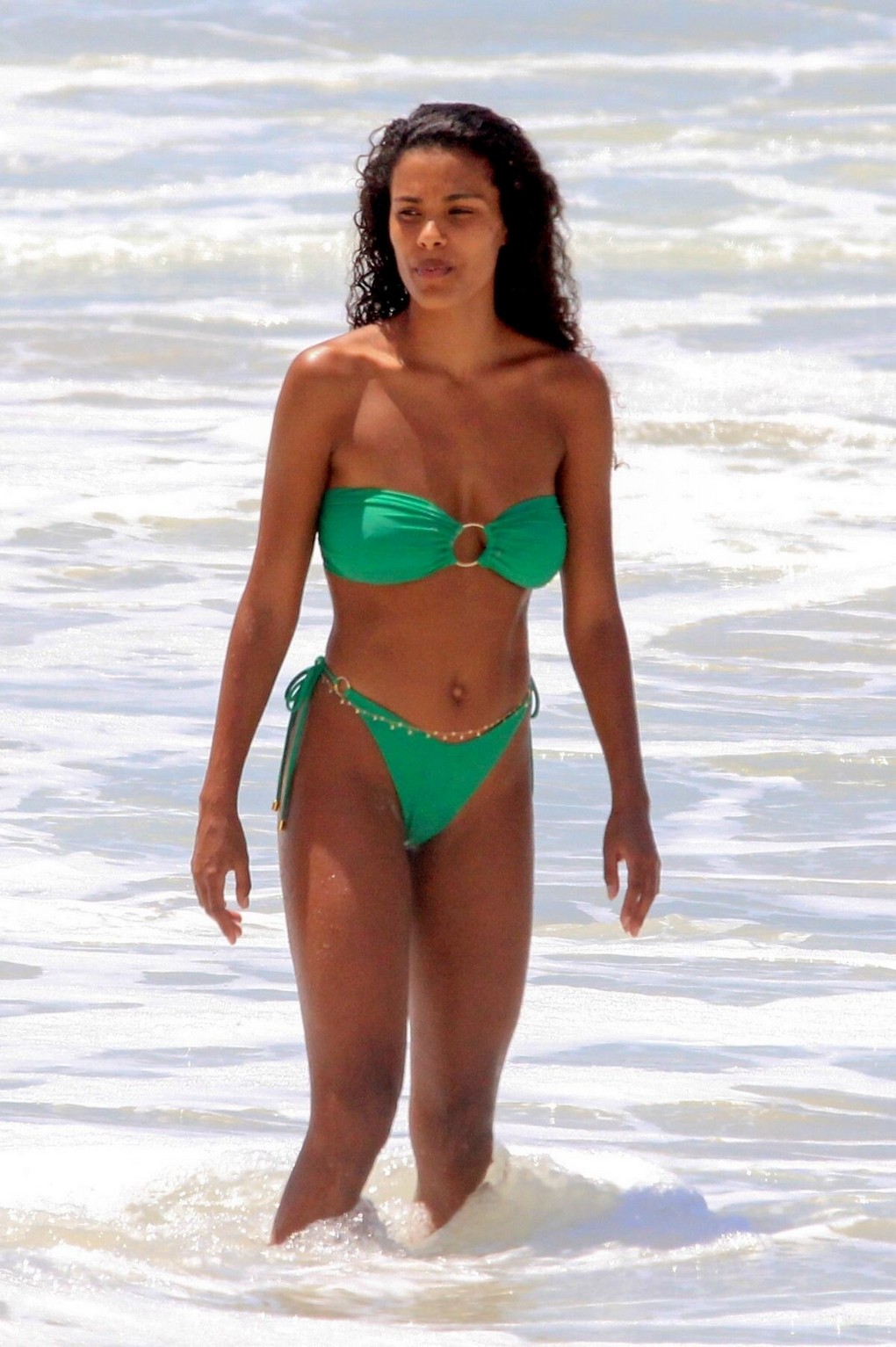 tina-kunakey-hot-thefappening-cfd-4 Tina Kunakey Bikini