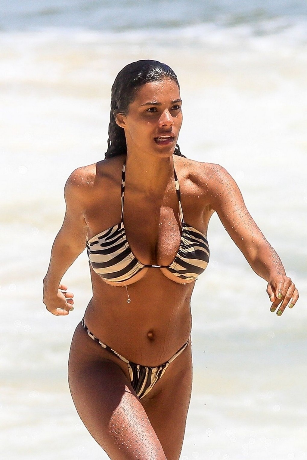 tina-kunakey-sexy-bikini-thefappening-cfd-5 Tina Kunakey Fappening