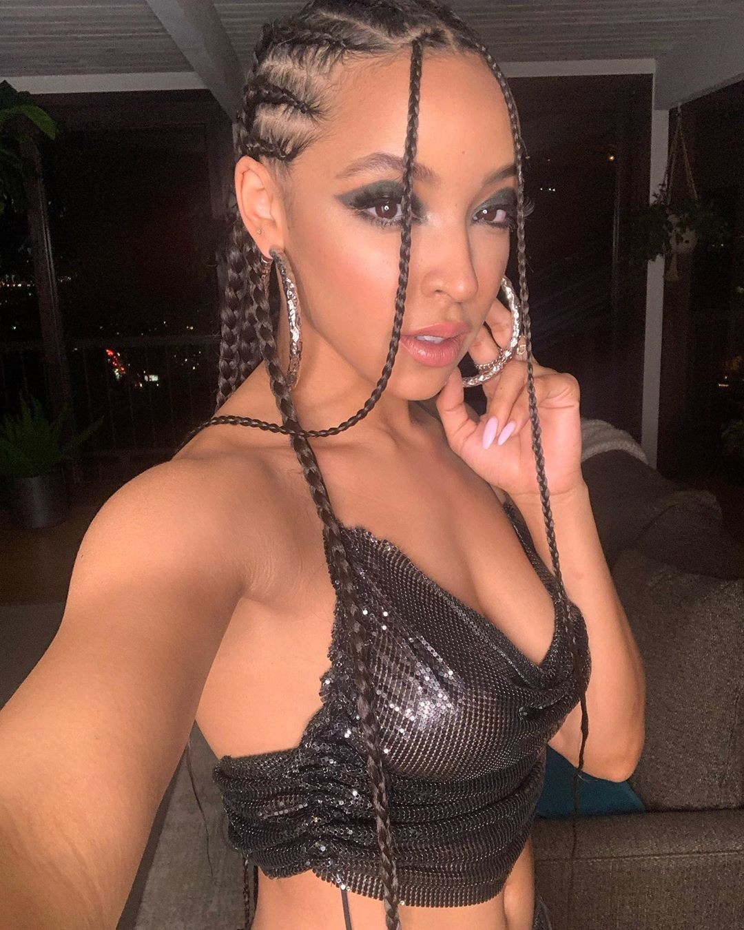 tinashe-sexy-the-fappening-pro-22 Tinashe Selfie
