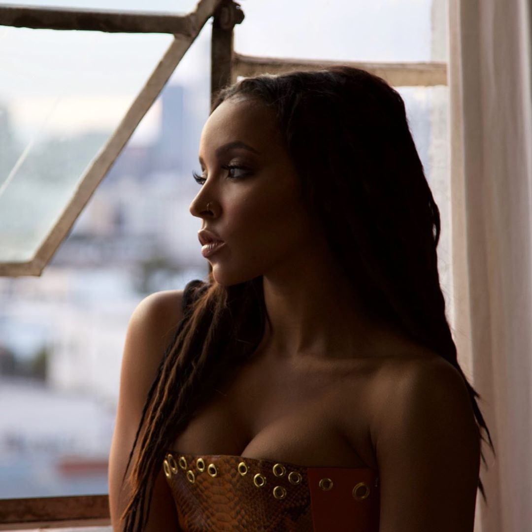 tinashe-topless-sexy-25 tinashe topless sexy 25