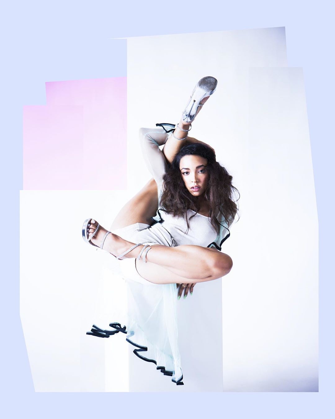 tinashe-topless-sexy-28 tinashe topless sexy 28