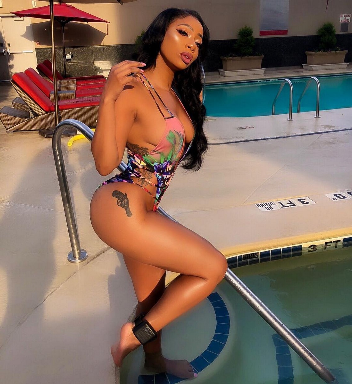 tommie-lee-hot-in-a-bikini-thefappening-cfd-3 tommie lee hot in a bikini thefappening cfd 3
