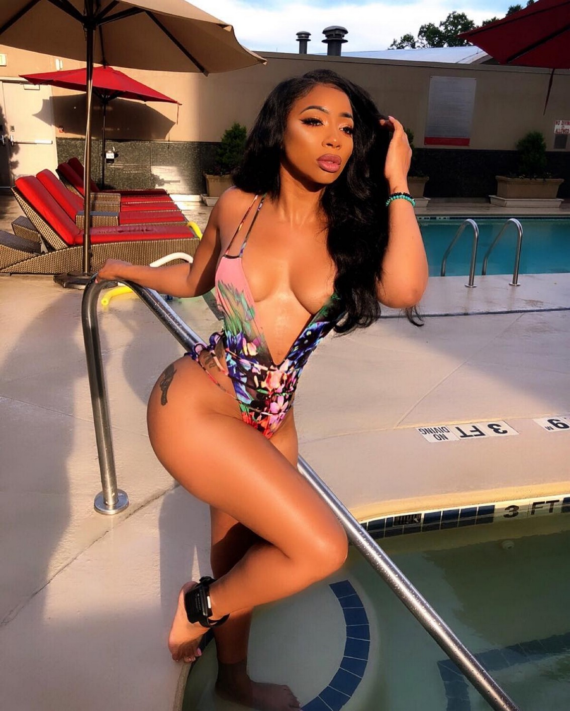 tommie-lee-hot-in-a-bikini-thefappening-cfd-4 tommie lee hot in a bikini thefappening cfd 4