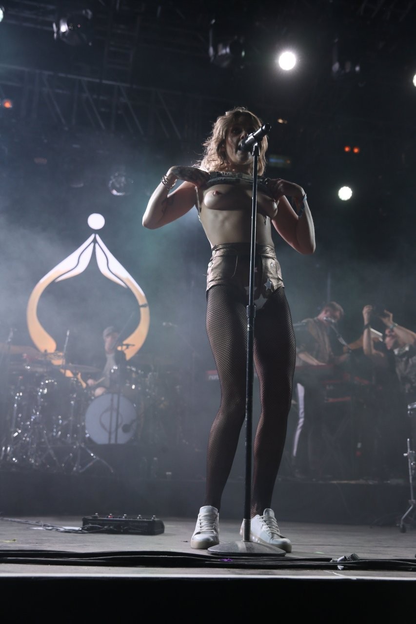 tove-lo-nude-shamless-performances-thefappening-pro-66 Tove Lo Topless on Stage