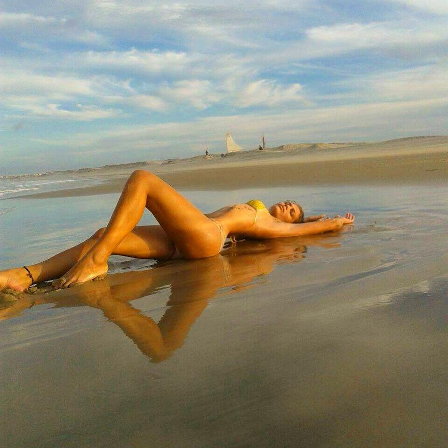 valentina-sampaio-cute-skinny-tranny-in-a-bikini-thefappening-cfd-1 valentina sampaio cute skinny tranny in a bikini thefappening cfd 1