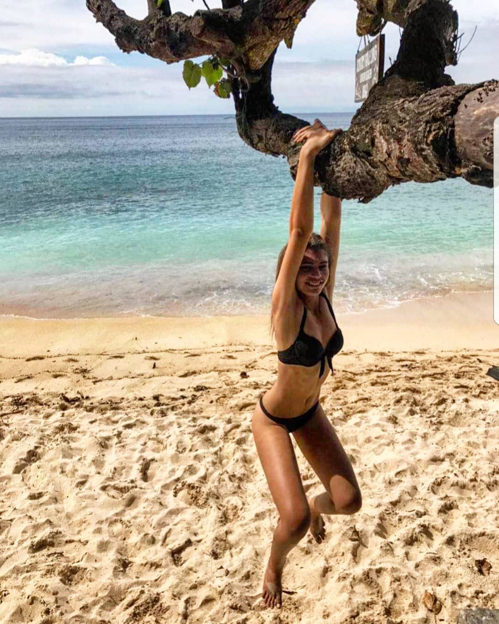valentina-sampaio-cute-skinny-tranny-in-a-bikini-thefappening-cfd-10 valentina sampaio cute skinny tranny in a bikini thefappening cfd 10