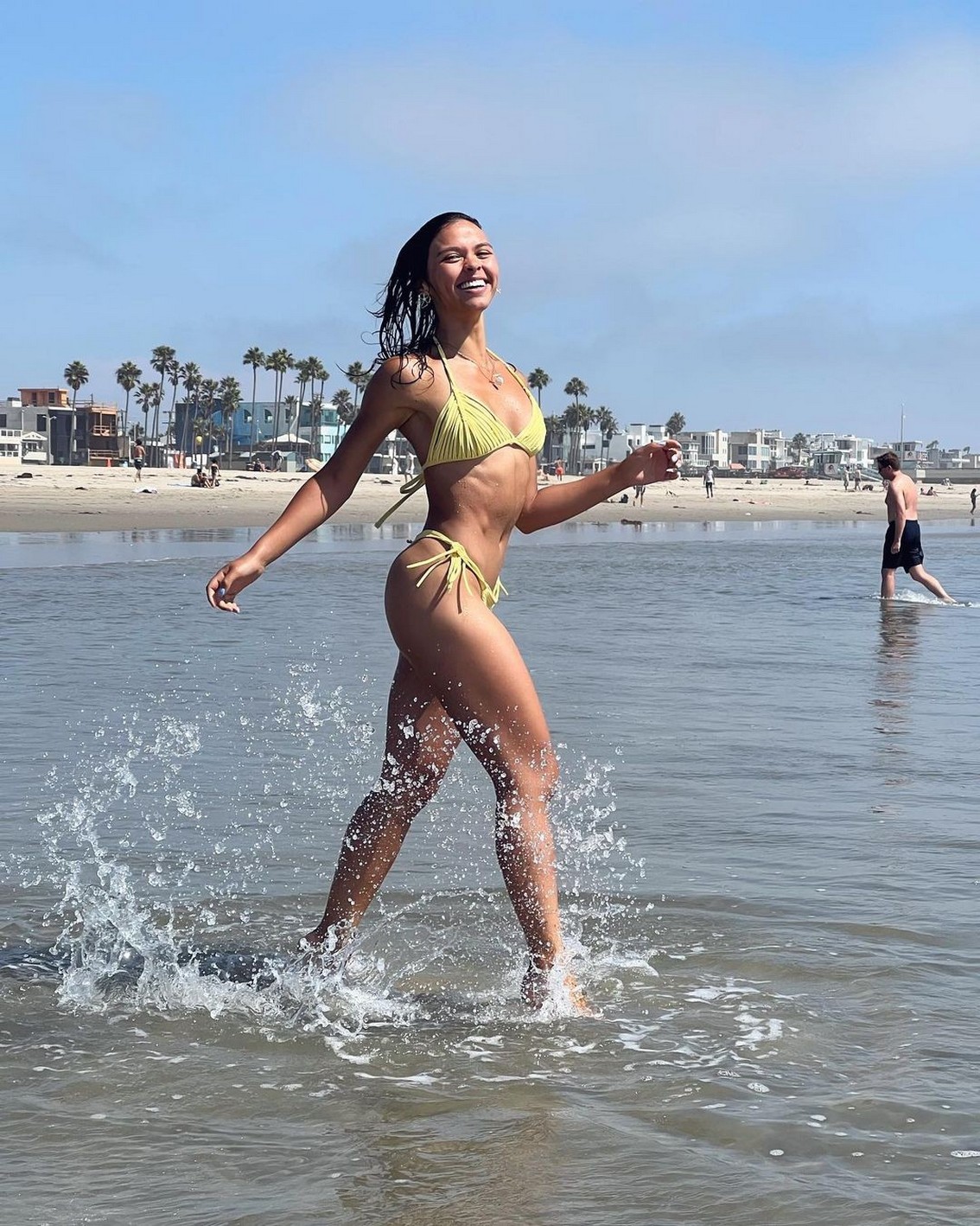 vanessa-bauer-sexy-thefappening-cfd-3 Vanessa Bauer Instagram Pics