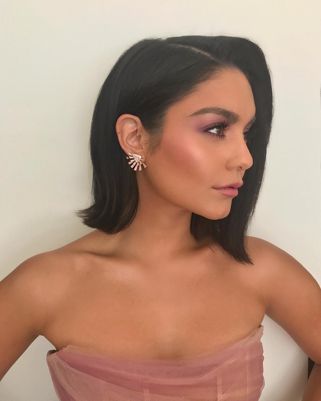 vanessa-hudgens-sexy-2019-12 vanessa hudgens sexy 2019 12