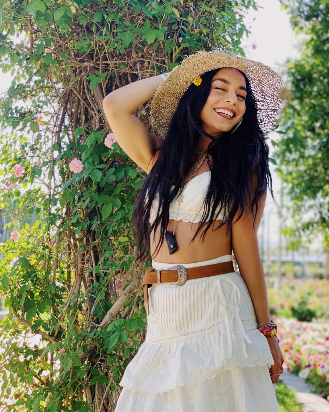 vanessa-hudgens-sexy-april-11 vanessa hudgens sexy april 11