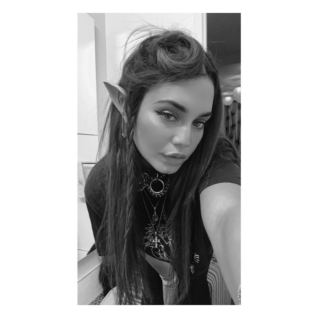 vanessa hudgens sexy looks for halloween thefappeningpro 2