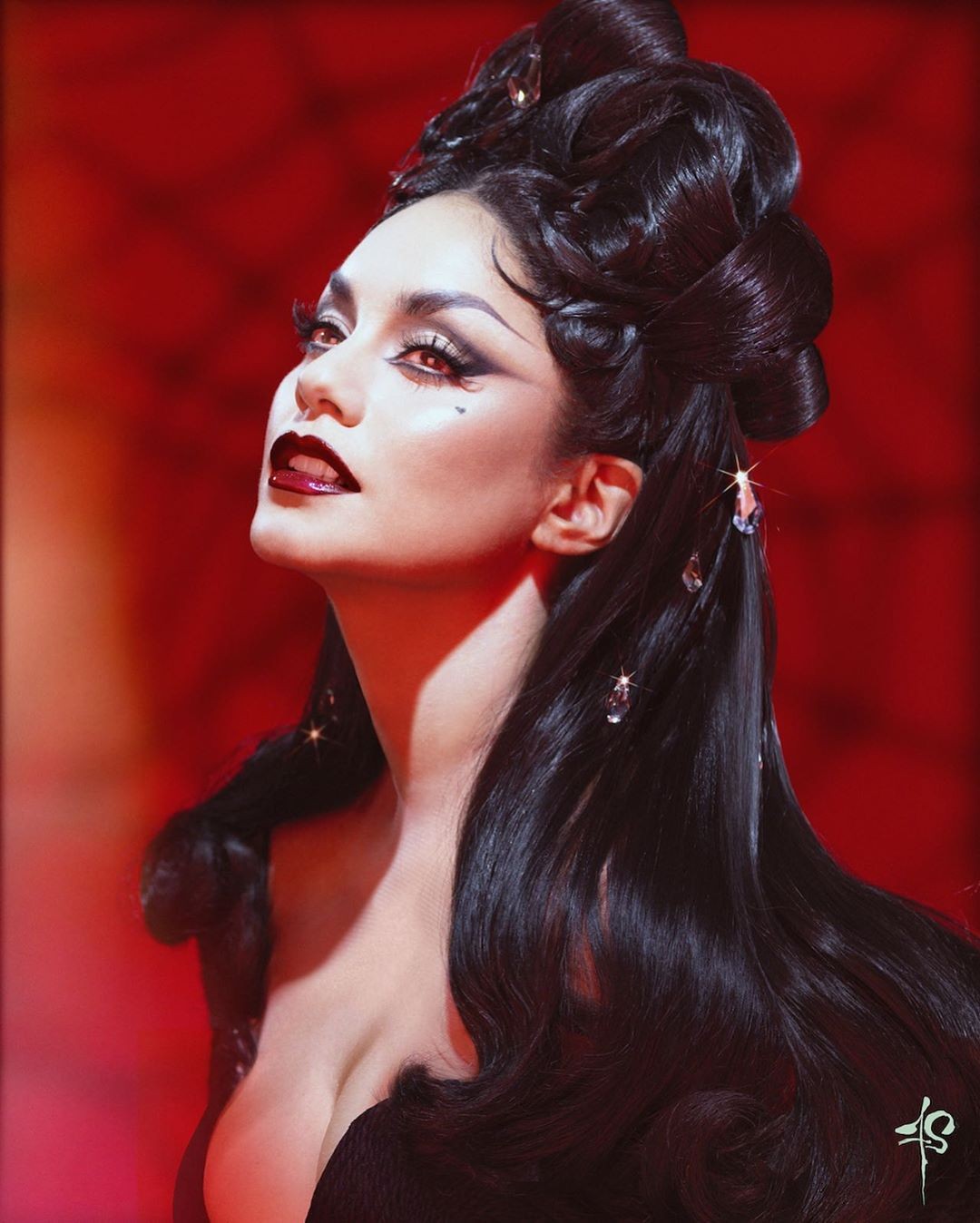 vanessa hudgens sexy looks for halloween thefappeningpro 4