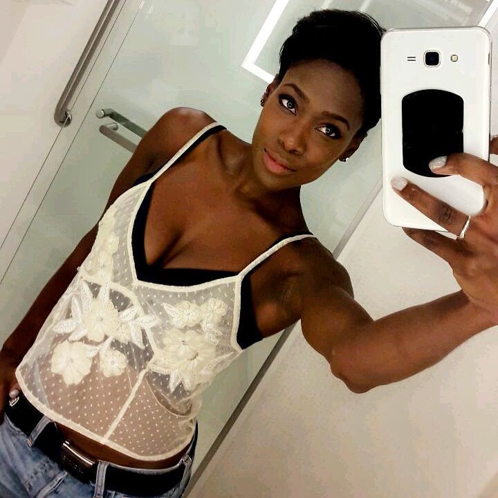 vanessa-james-sexy-skater-2019-10 vanessa james sexy skater 2019 10
