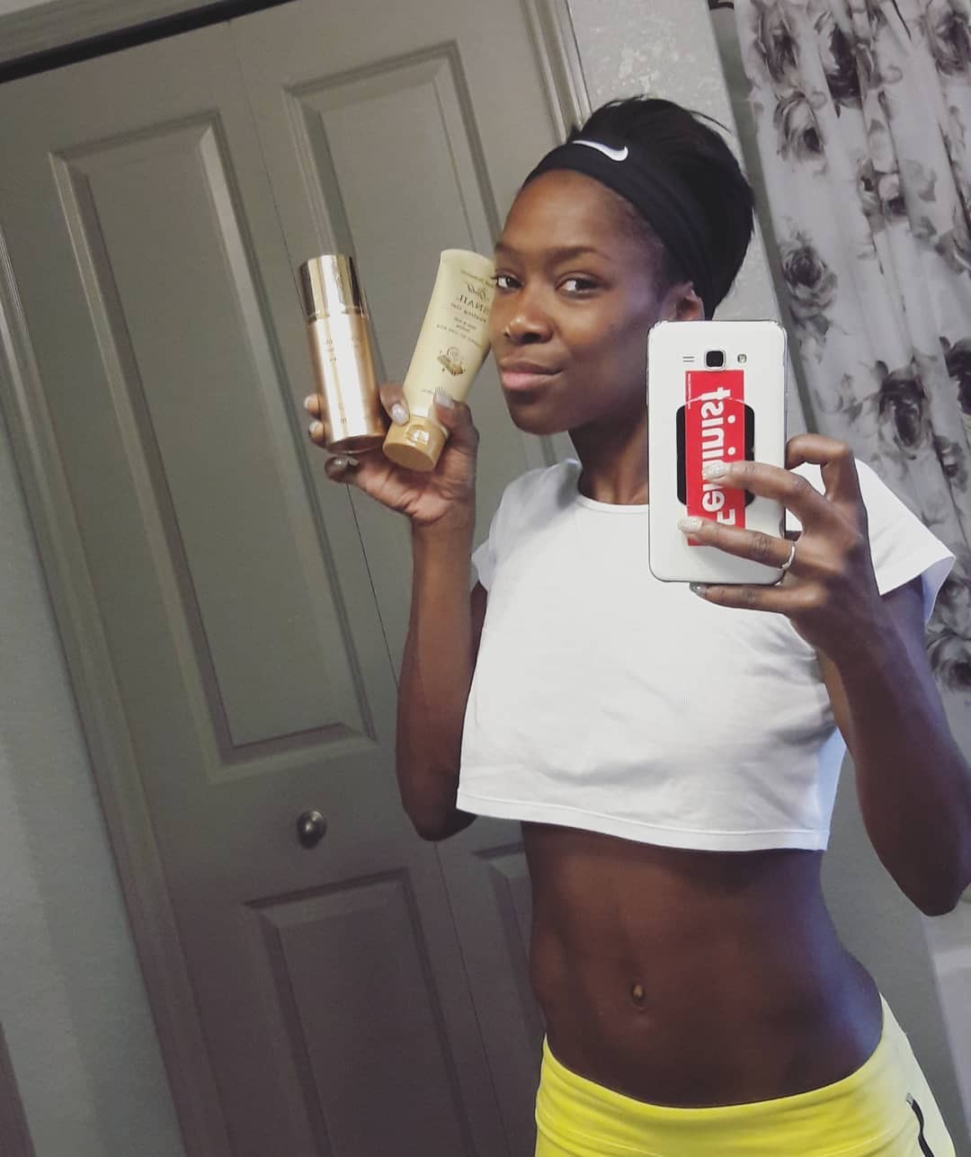 vanessa-james-sexy-skater-2019-11 vanessa james sexy skater 2019 11