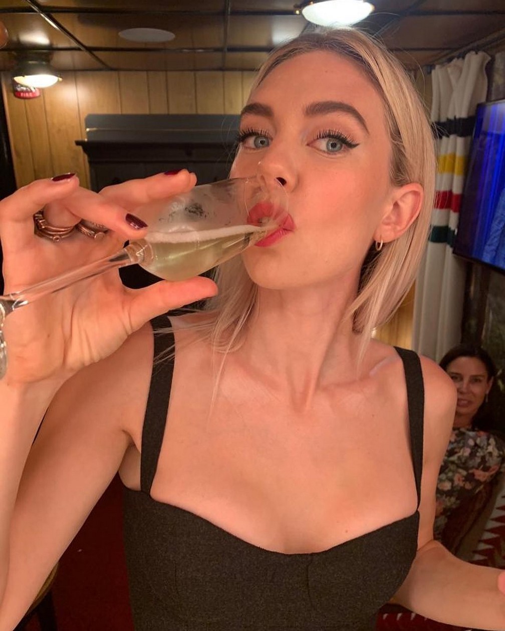 vanessa-kirby-selfie-unpublished-thefappening-cfd-10 Vanessa Kirby Selfie