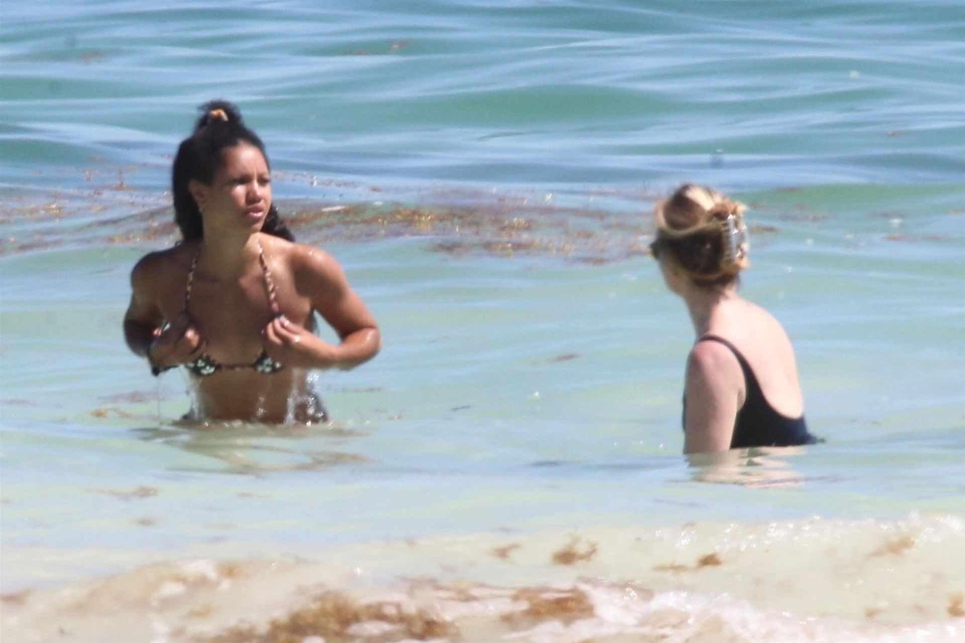 vick-hope-sexy-bikini-18 vick hope sexy bikini 18