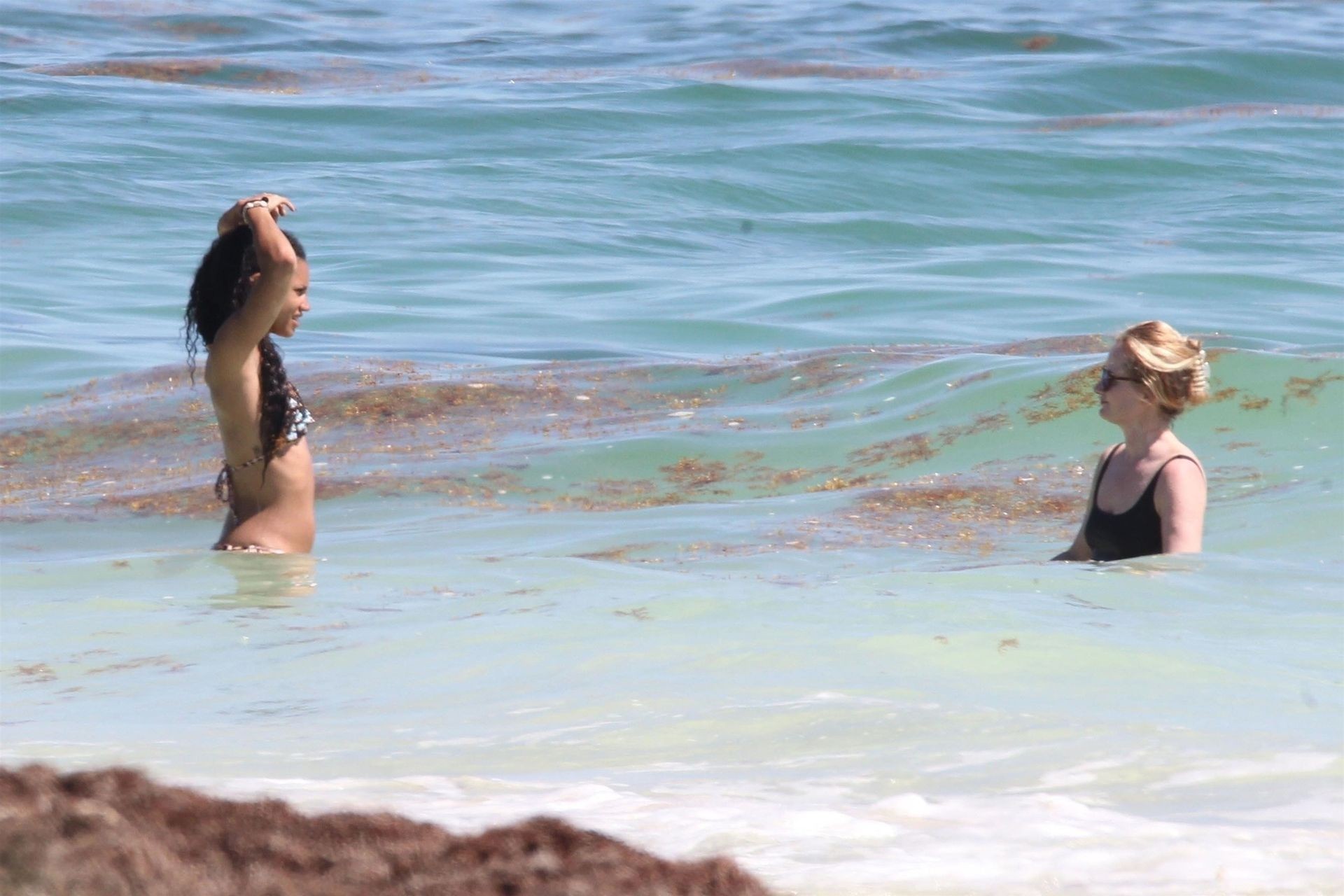 vick-hope-sexy-bikini-22 vick hope sexy bikini 22
