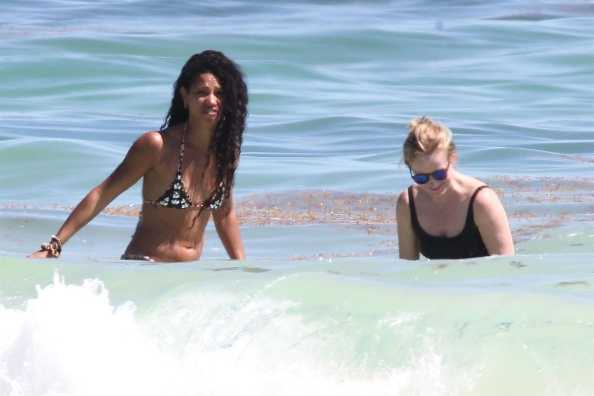 vick-hope-sexy-bikini-23 vick hope sexy bikini 23