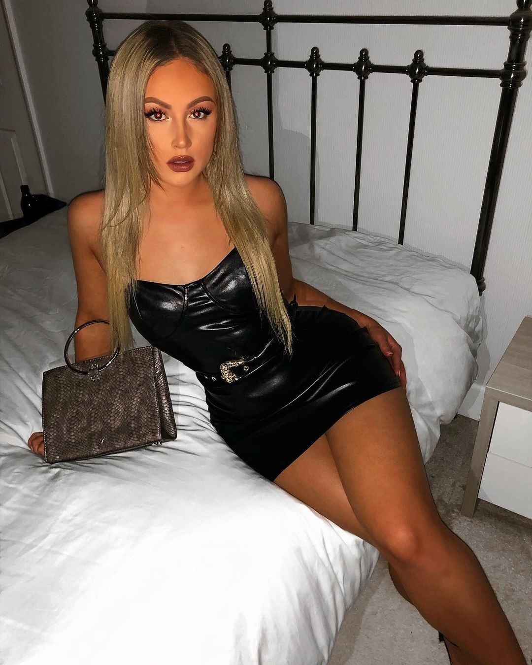 vicky-lissaman-sexy-thefappeningpro-14 vicky lissaman sexy thefappeningpro 14
