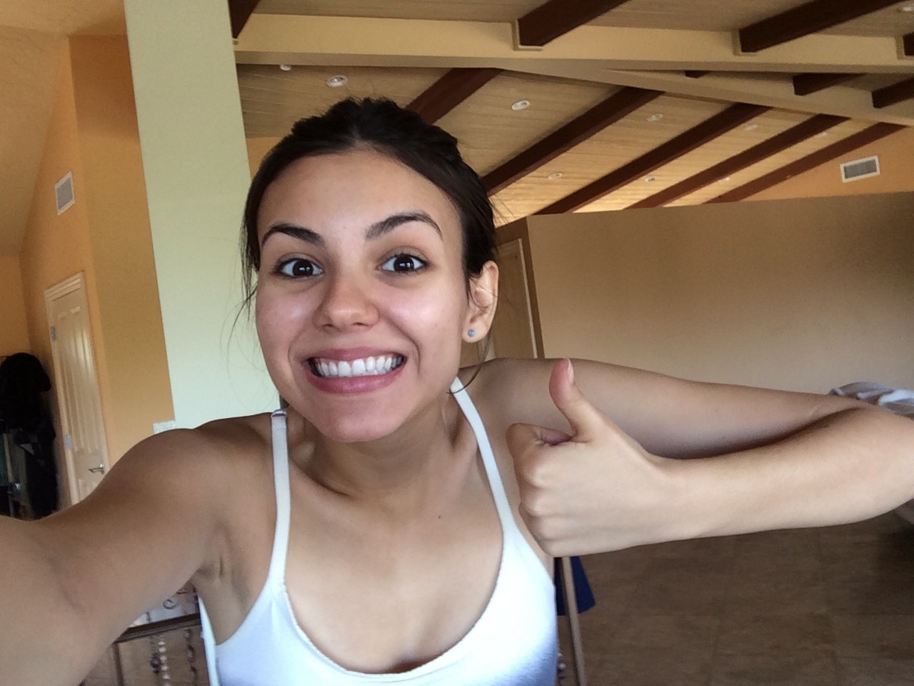 victoria-justice-nude-the-fappening-pro-33 victoria justice nude the fappening pro 33
