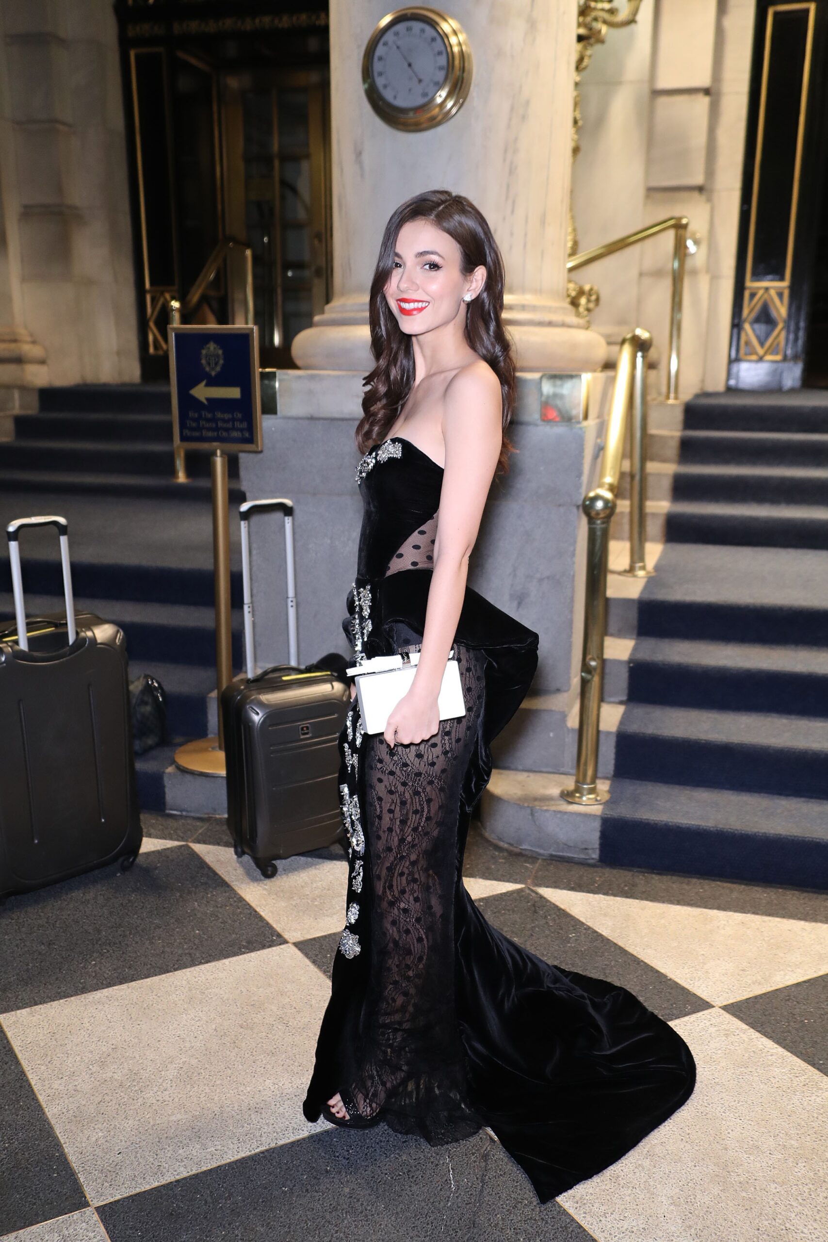 victoria-justice-sexy-gala-2019-26 victoria justice sexy gala 2019 26 scaled