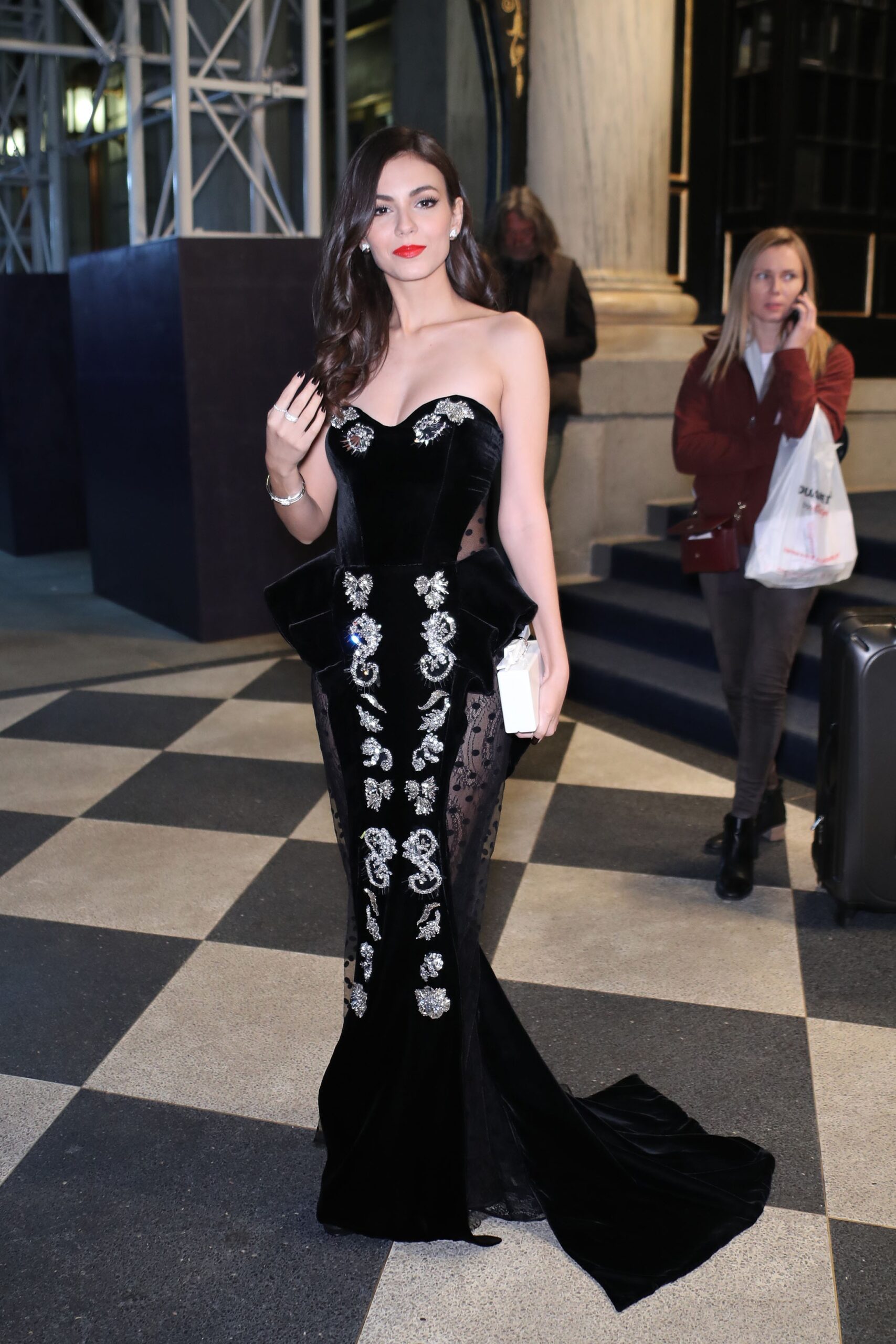 victoria-justice-sexy-gala-2019-34 victoria justice sexy gala 2019 34 scaled