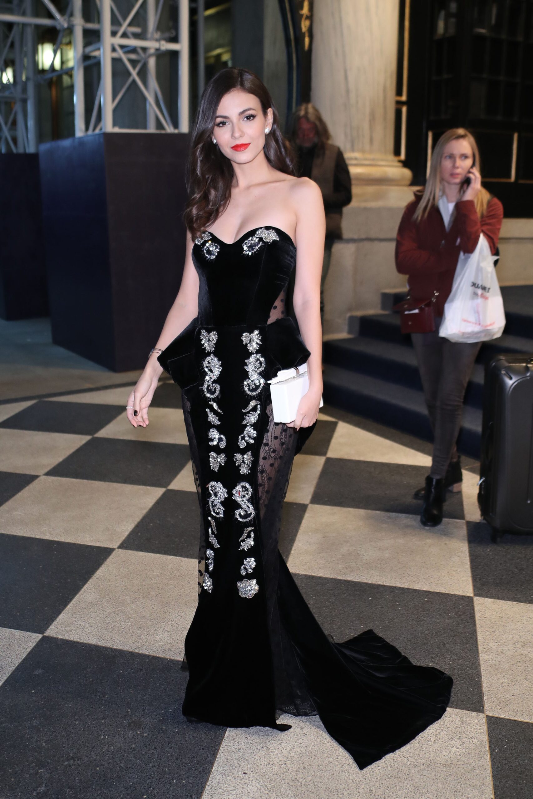 victoria-justice-sexy-gala-2019-38 victoria justice sexy gala 2019 38 scaled