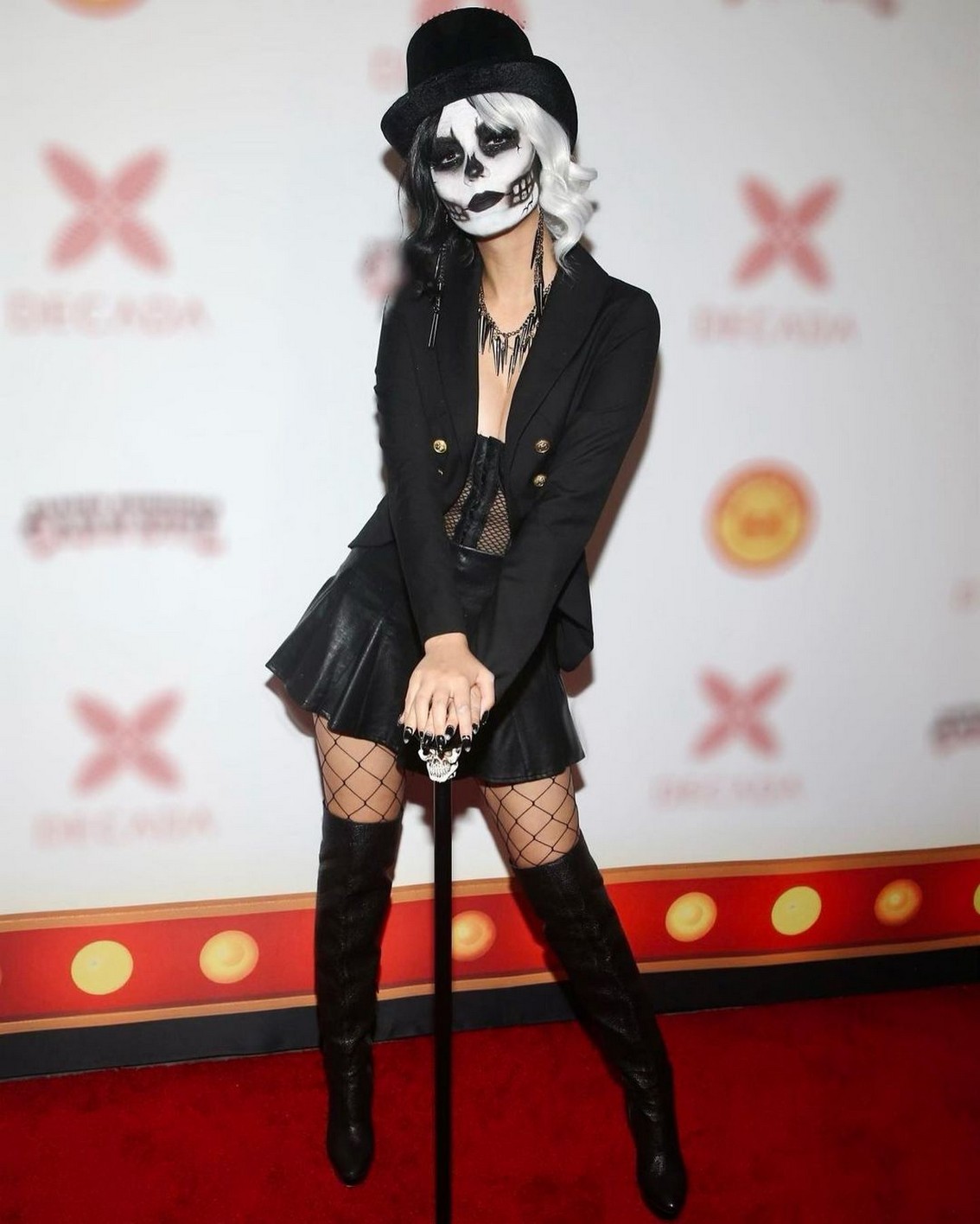 victoria-justice-sexy-witch-thefappening-cfd-3 Victoria Justice Sexy Halloween 2021