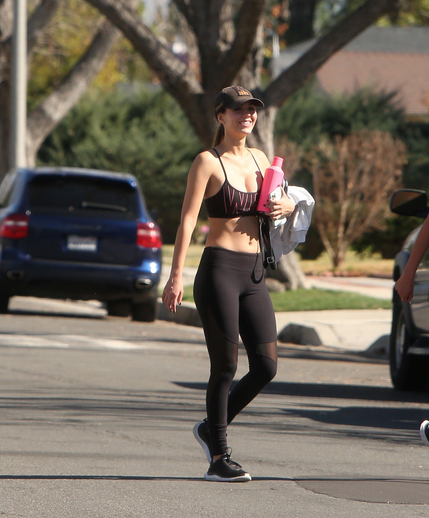 victoria-justice-tight-leggings-thefappening-cfd-1 victoria justice tight leggings thefappening cfd 1