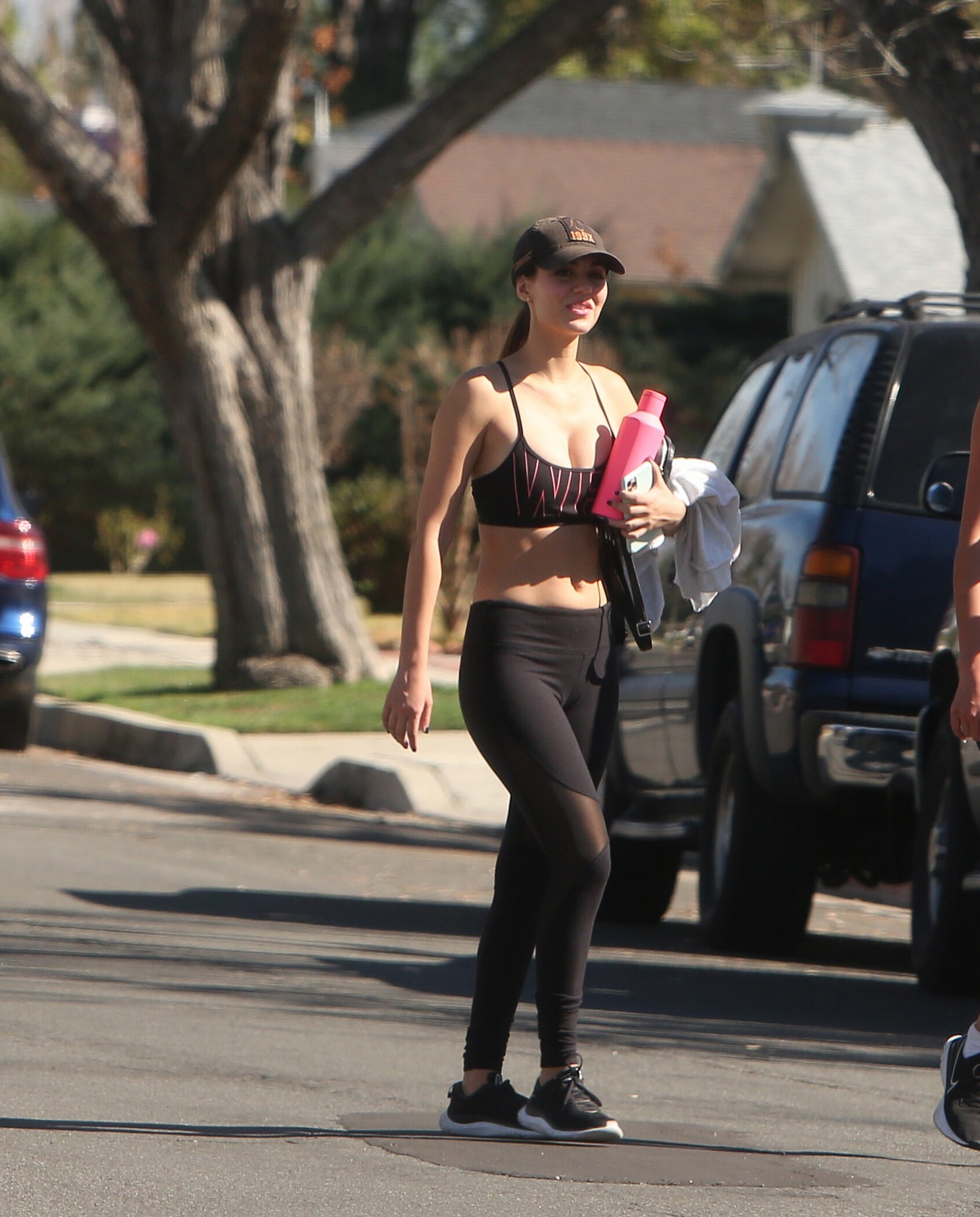 victoria-justice-tight-leggings-thefappening-cfd-9 victoria justice tight leggings thefappening cfd 9