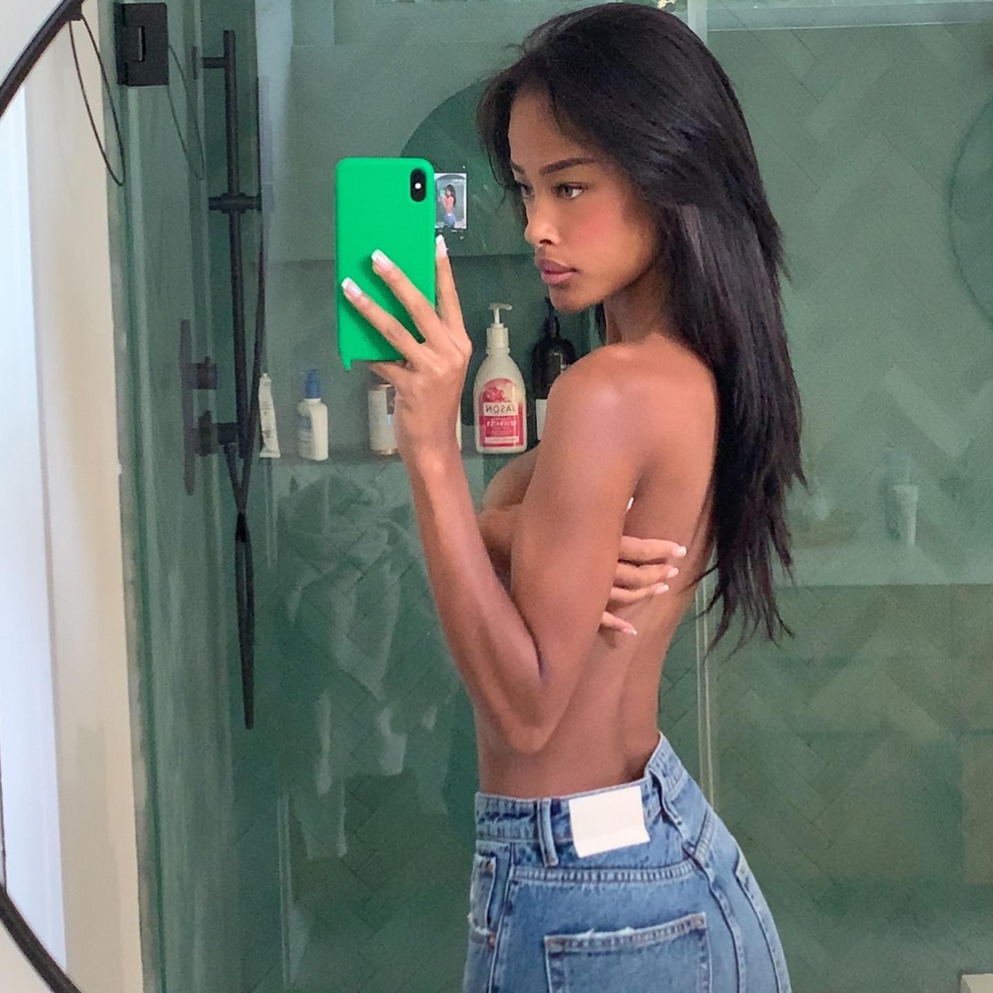 vinetria-nude-thefappening-pro-13 vinetria nude thefappening pro 13