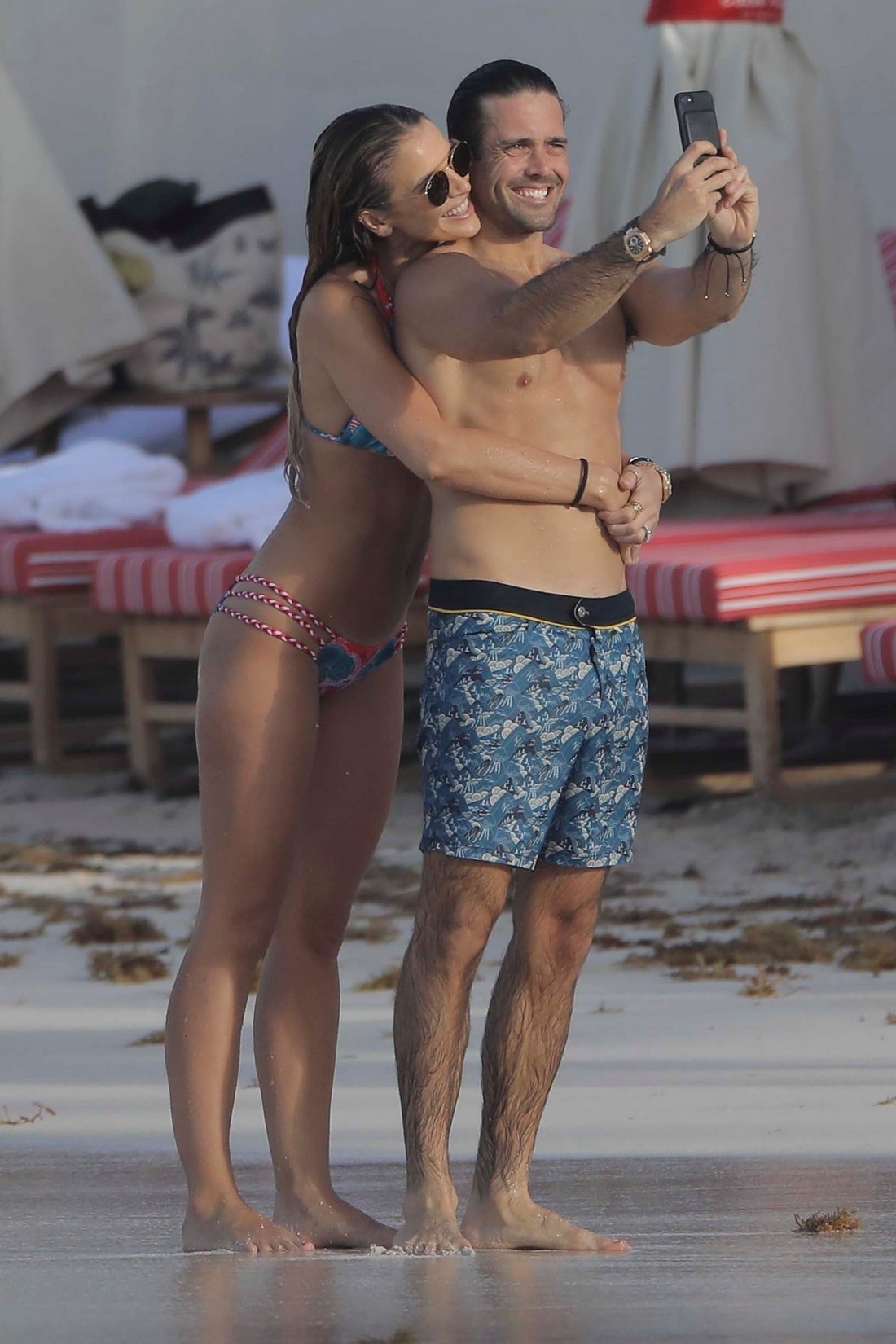 vogue-williams-sexy-bikini-10 vogue williams sexy bikini 10