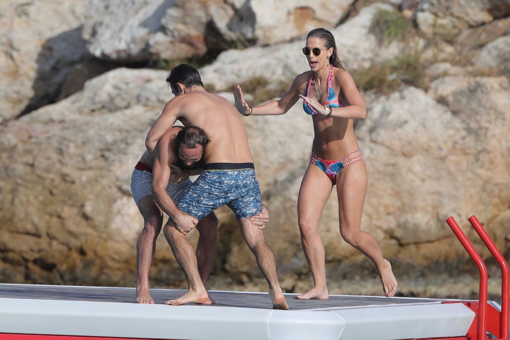 vogue-williams-sexy-bikini-13 vogue williams sexy bikini 13