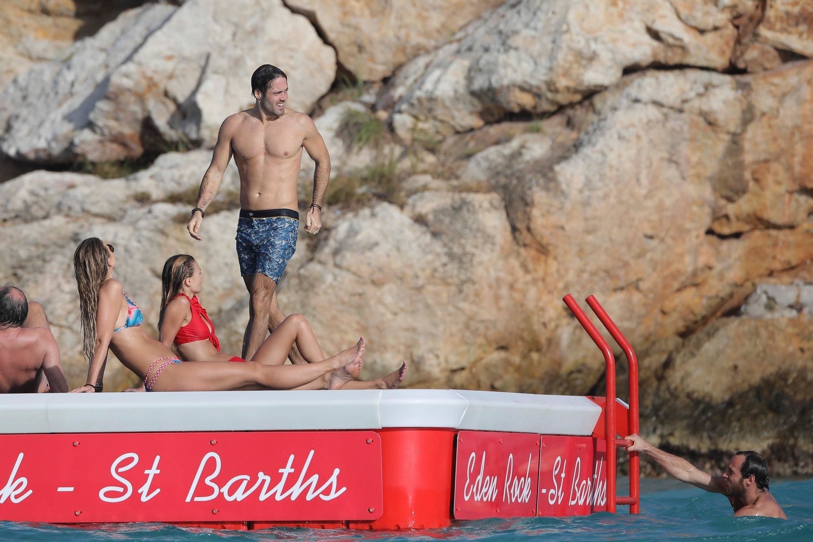 vogue-williams-sexy-bikini-17 vogue williams sexy bikini 17