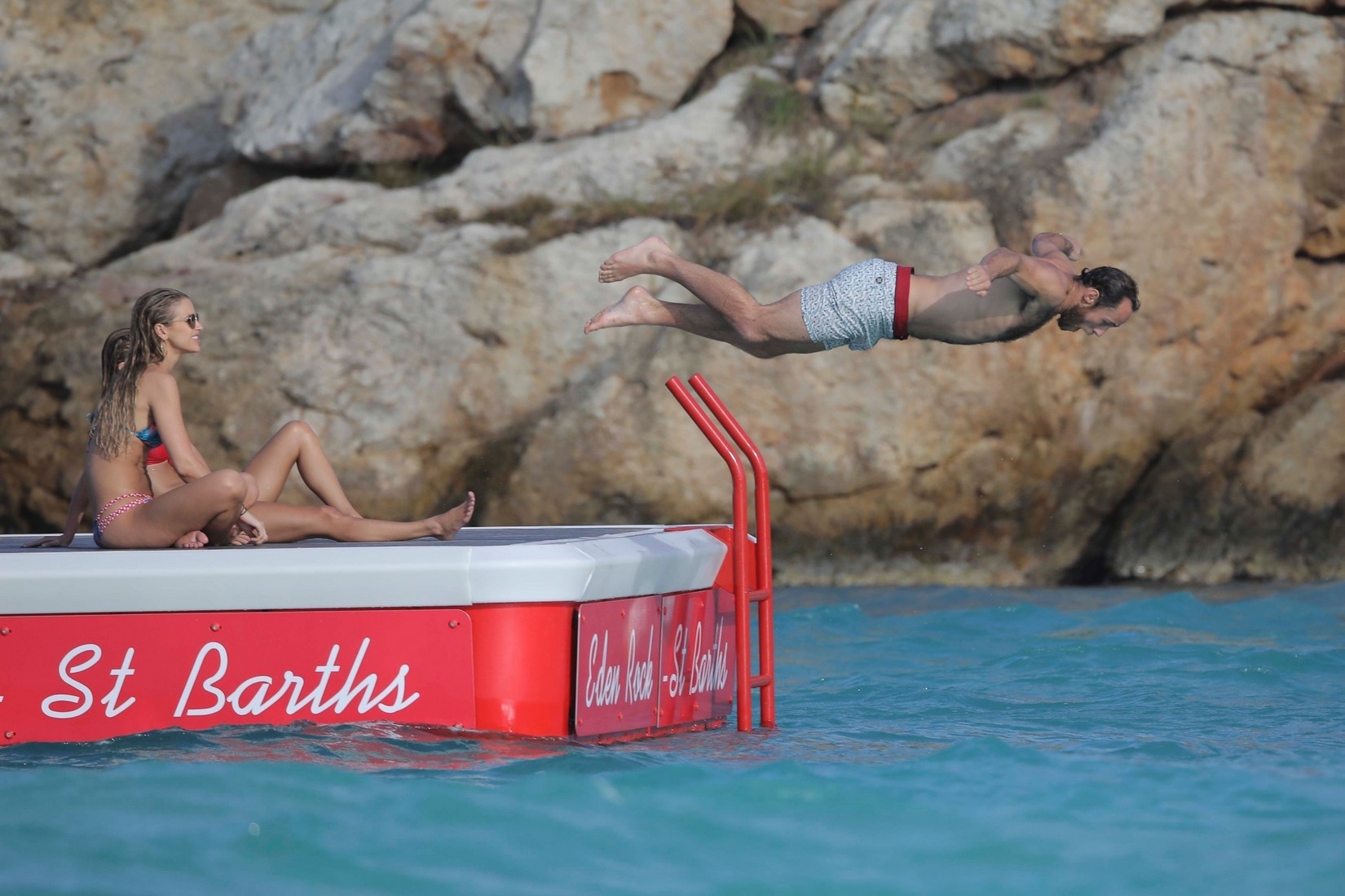 vogue-williams-sexy-bikini-23 vogue williams sexy bikini 23