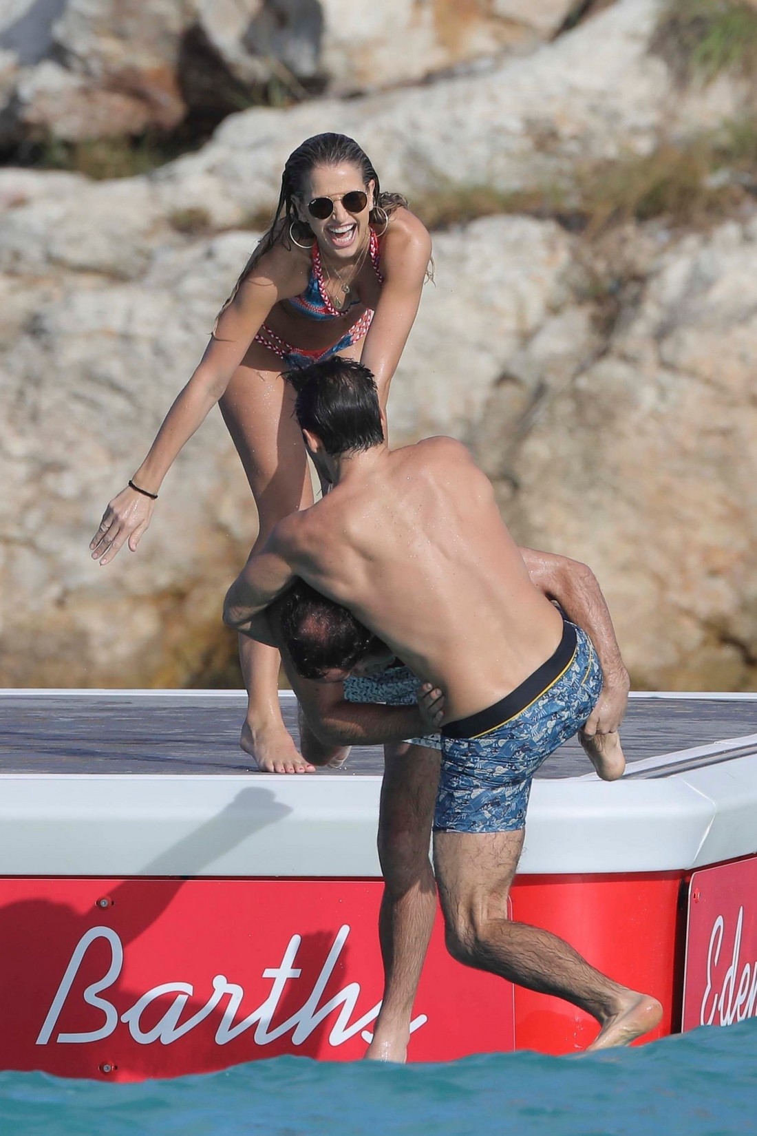 vogue-williams-sexy-bikini-31 vogue williams sexy bikini 31