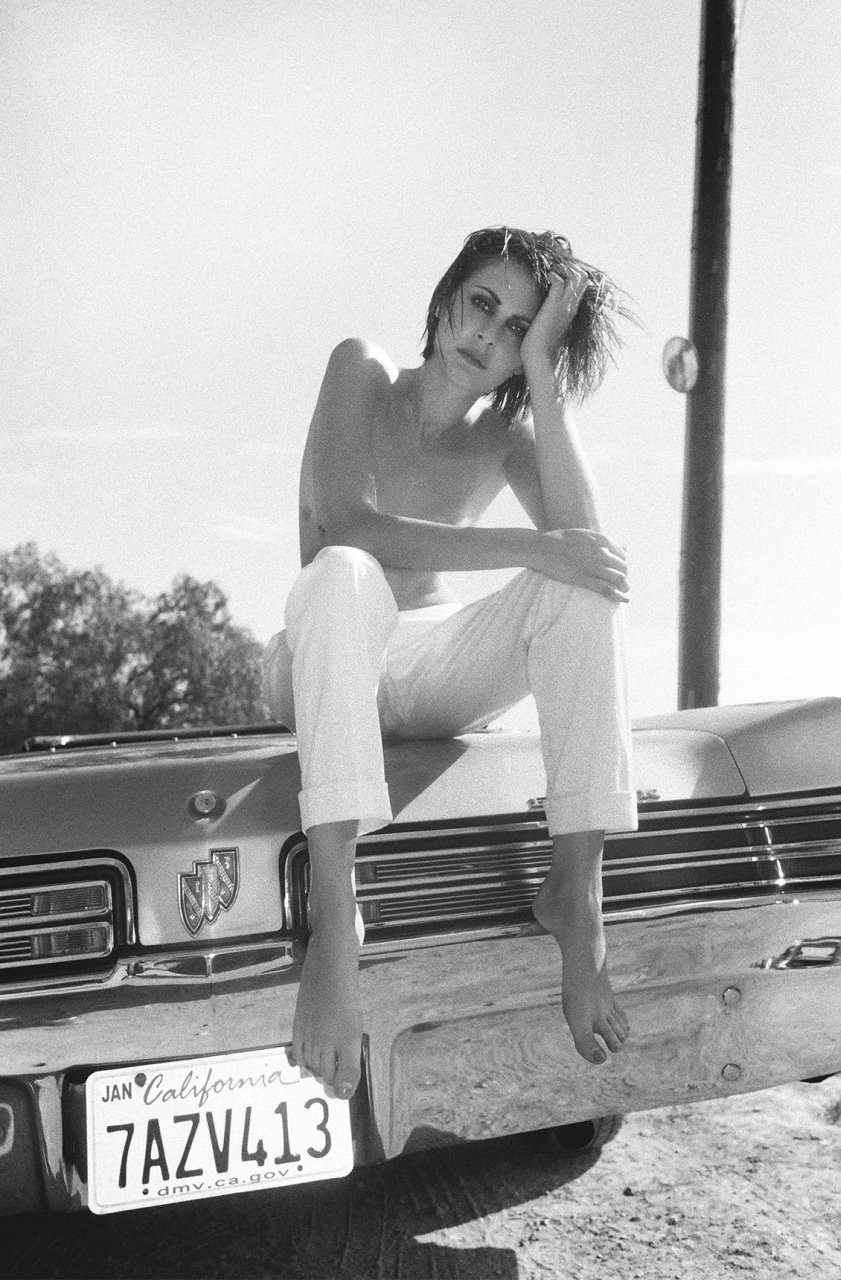 willa-holland-nude-sexy-thefappening-cfd-52 Willa Holland Topless