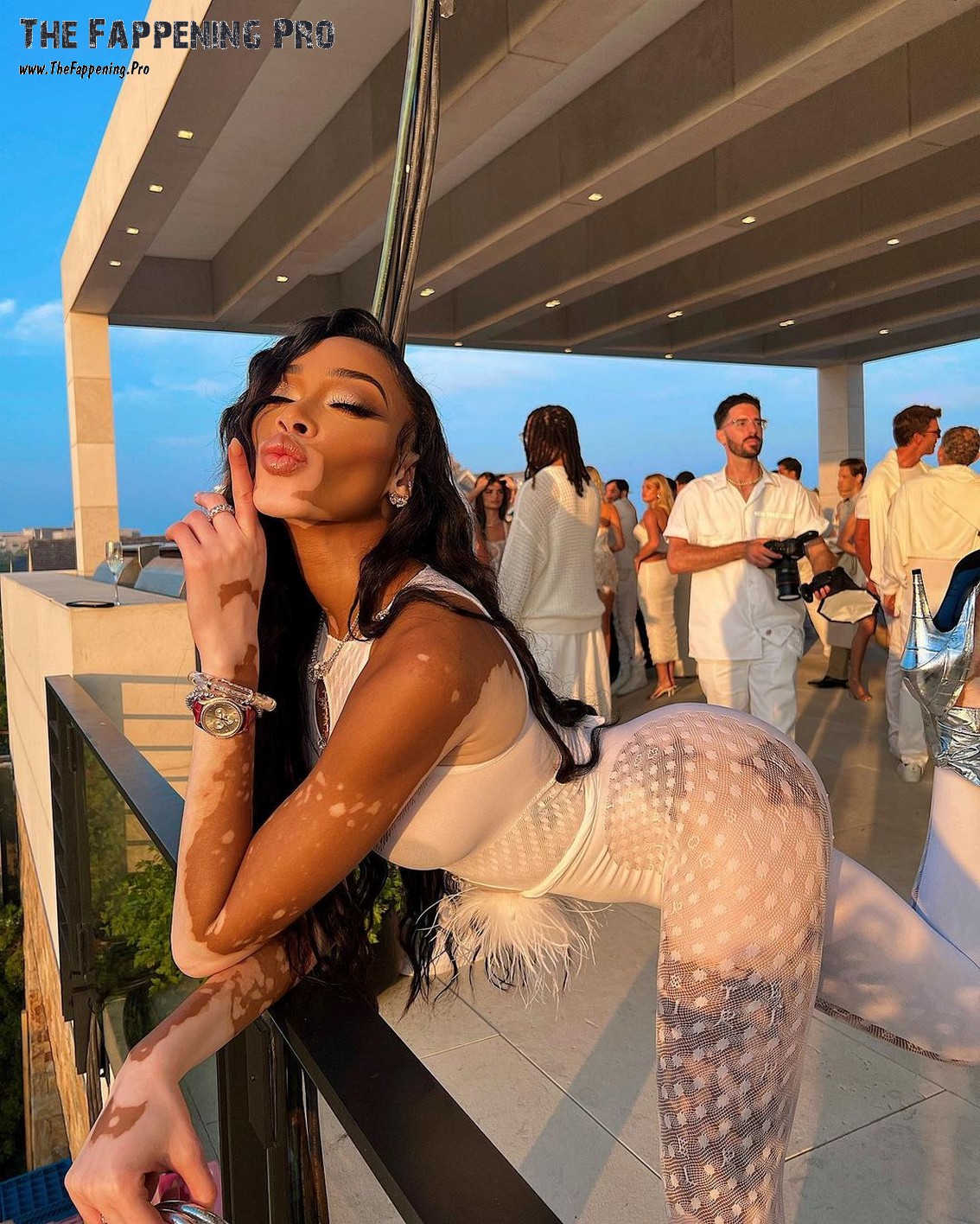 winnie-harlow-braless-thefappening-cfd-9 winnie harlow braless thefappening cfd 9