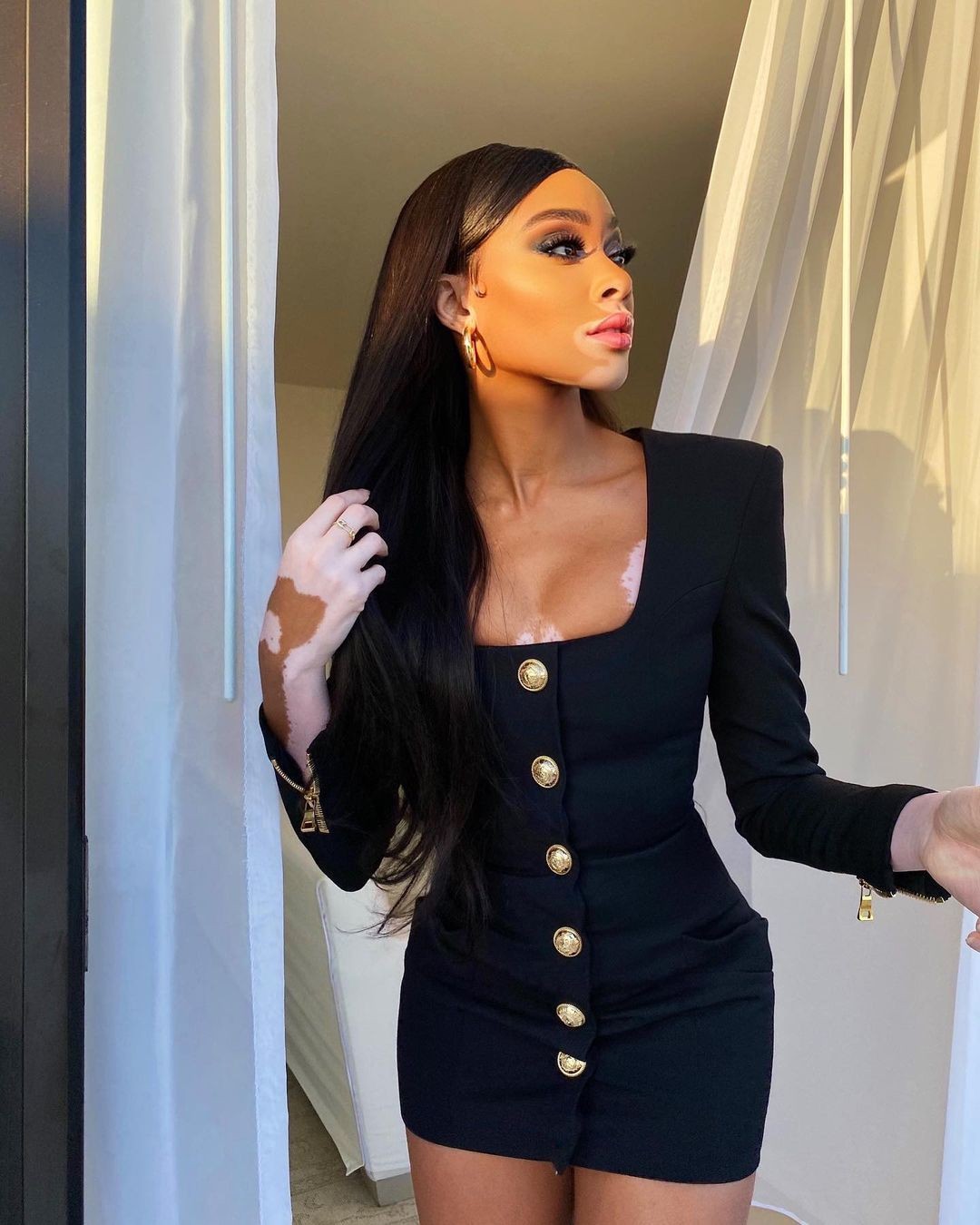 winnie-harlow-sexy-in-tiny-black-dress-thefappening-cfd-2 winnie harlow sexy in tiny black dress thefappening cfd 2