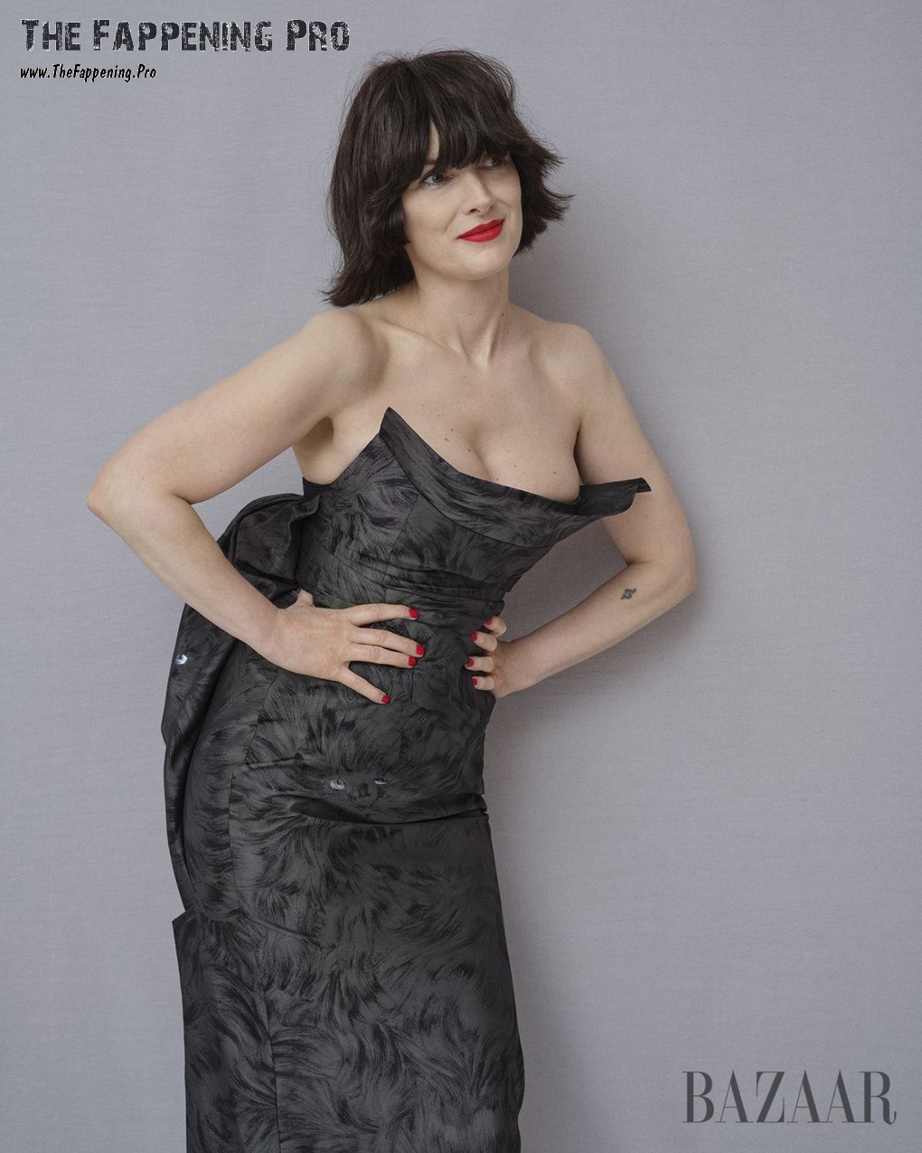 winona-ryder-sexy-thefappening-cfd-5 Winona Ryder Tits