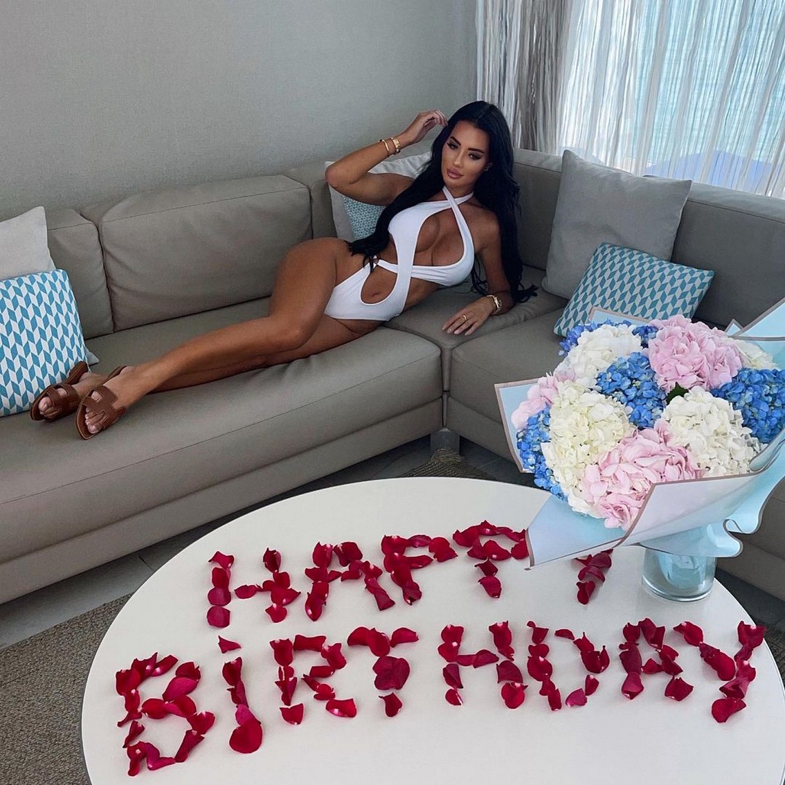 yazmin-oukhellou-hot-thefappening-cfd-9 Yazmin Oukhellou Feet