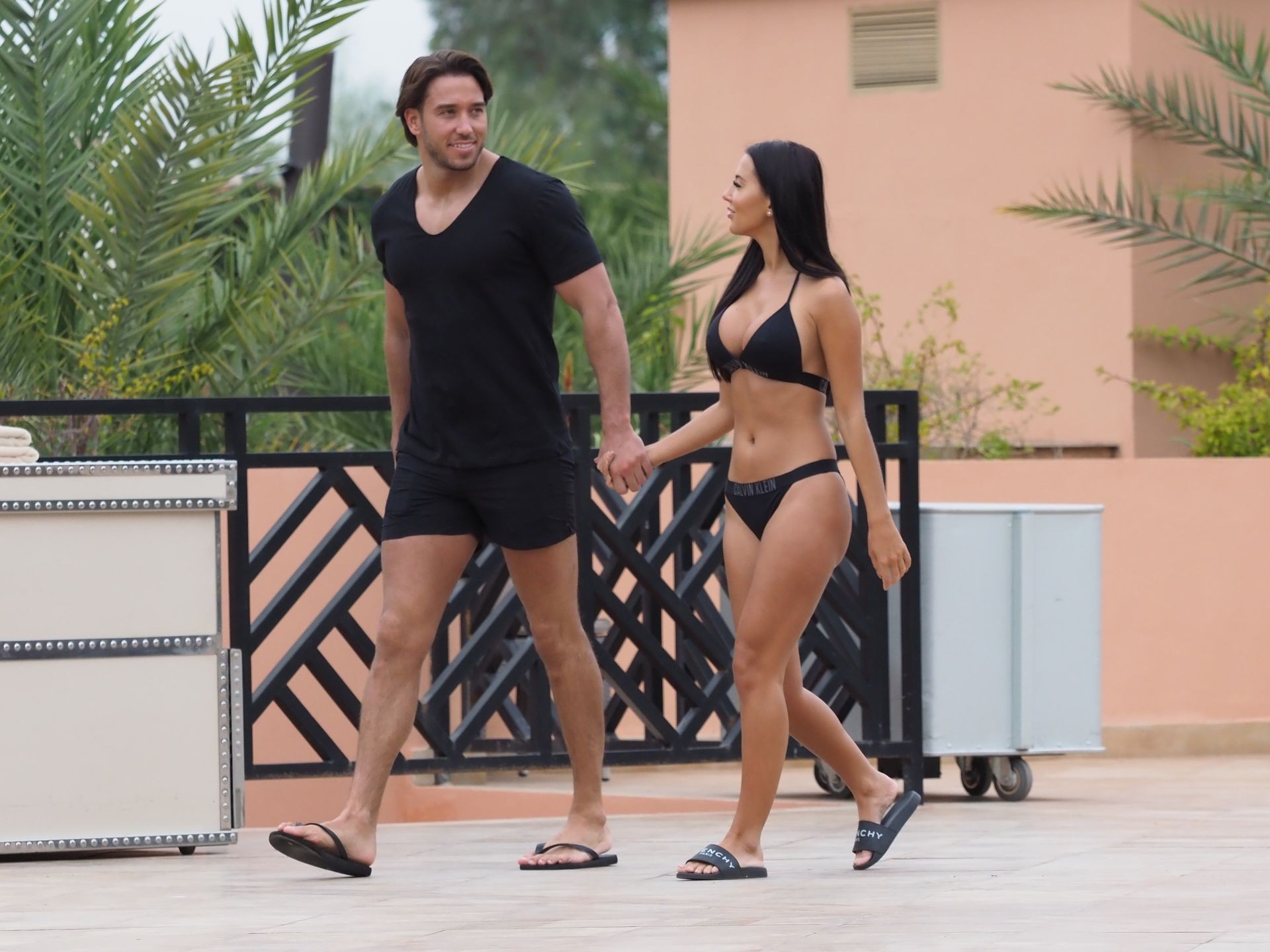 yazmin-oukhellou-sexy-bikini-4 yazmin oukhellou sexy bikini 4