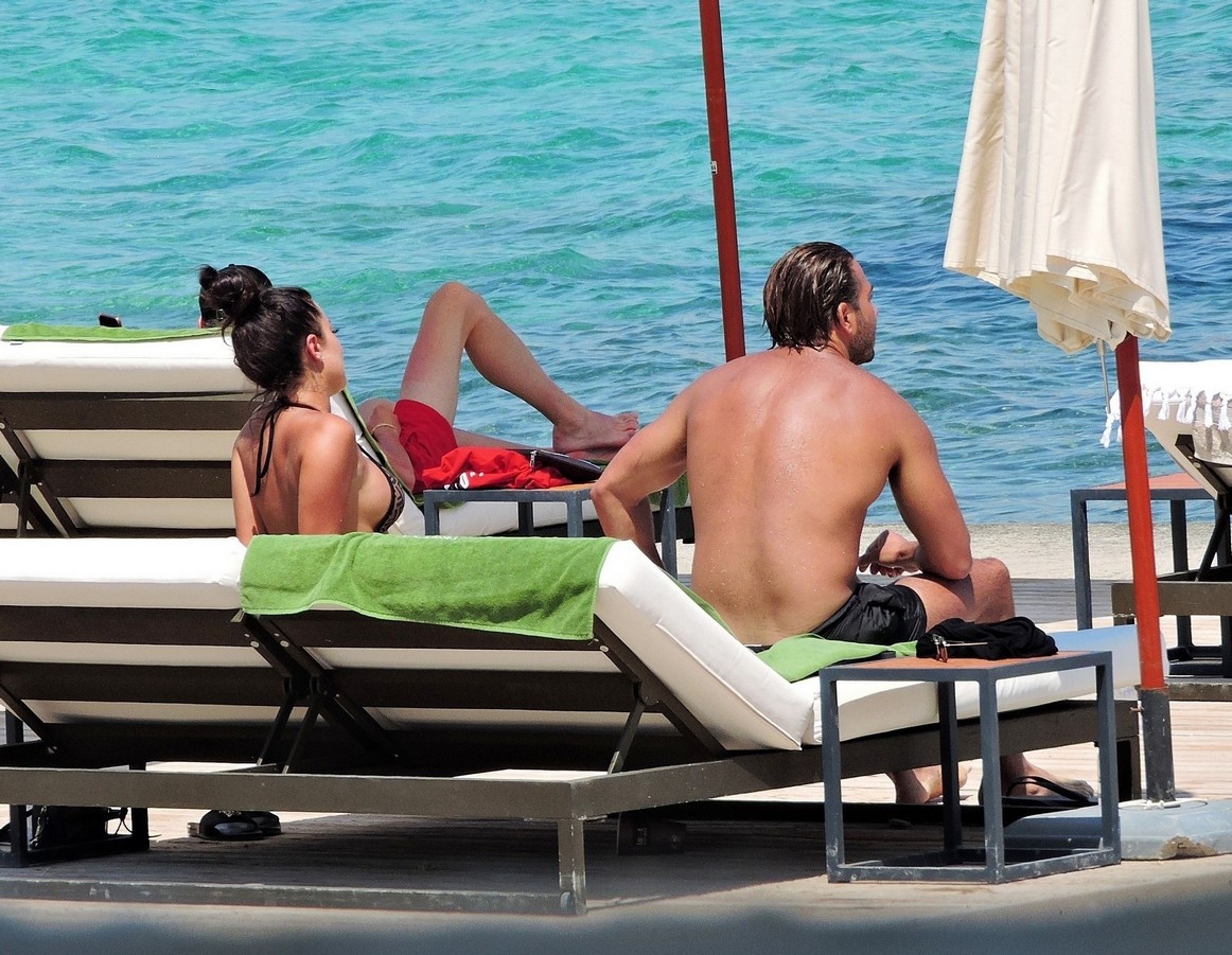 yazmin-oukhellou-topless-on-vacation-in-mexico-2020-thefappening-cfd-20 yazmin oukhellou topless on vacation in mexico 2020 thefappening cfd 20