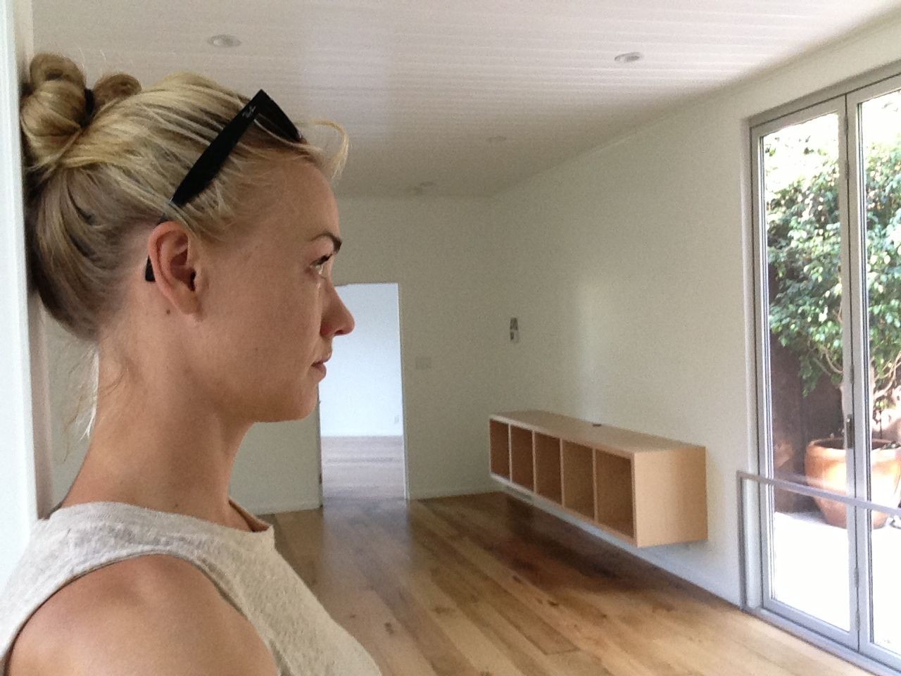 yvonne-strahovski-nude-thefappening2017-24 Yvonne-Strahovski-Nude-TheFappening2017-24